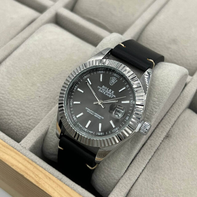 ⁦ROLEX DATEJUST CUIR⁩ - الصورة ⁦3⁩